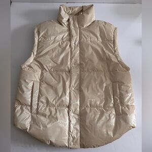 NWT Aerie Puffer Vest